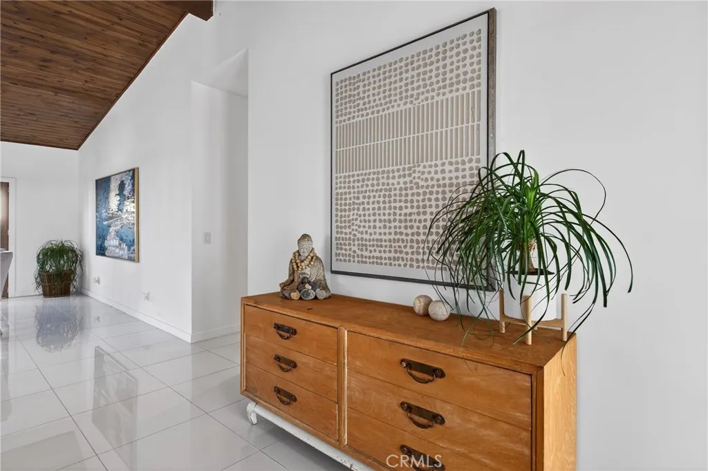 9640 S Hoylake, Desert Hot Springs, California 92240 home-pic-16