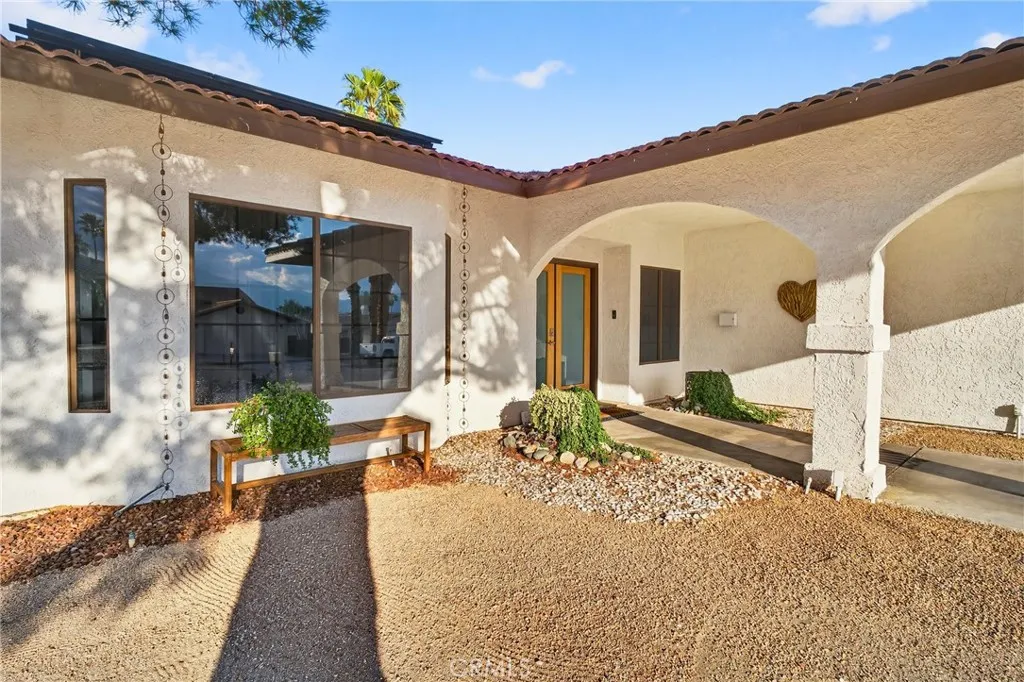 9640 S Hoylake, Desert Hot Springs, California 92240 home-pic-6