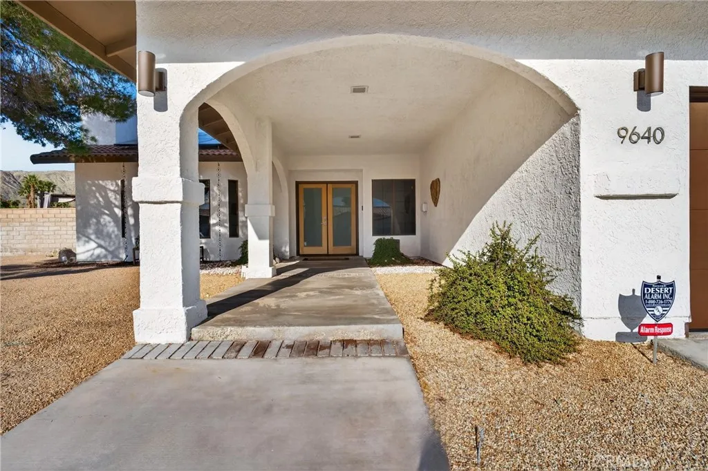 9640 S Hoylake, Desert Hot Springs, California 92240 home-pic-7