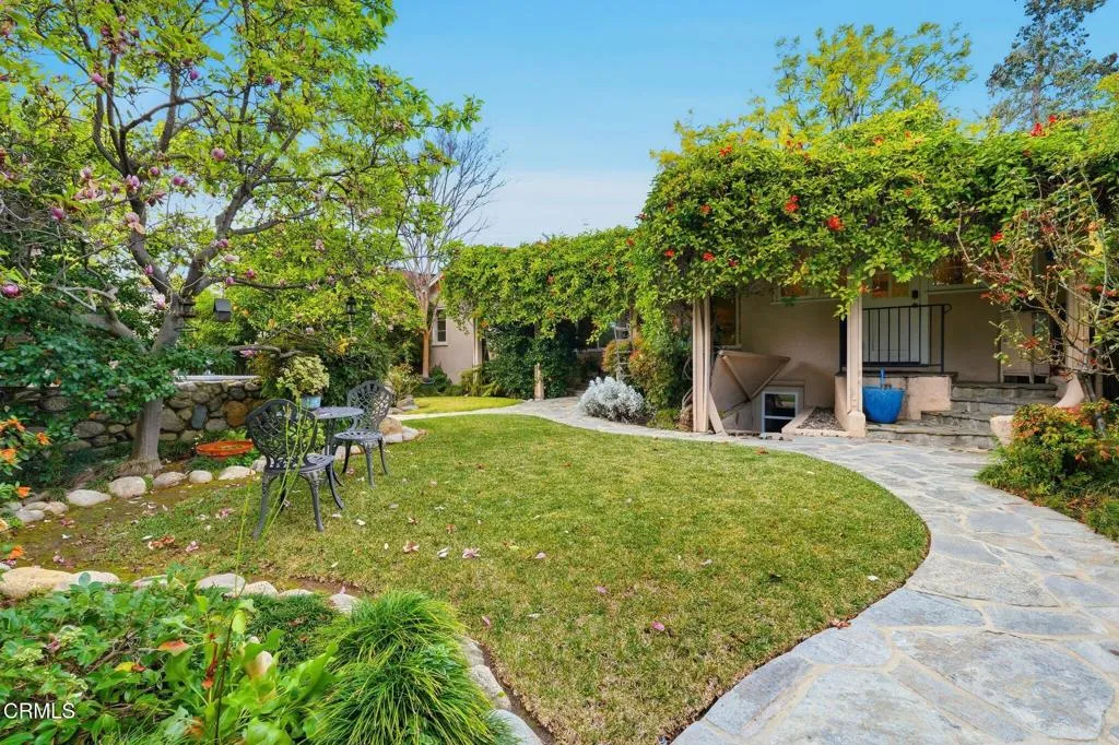1768 Casa Grande Street, Pasadena, California 91104 home-pic-39
