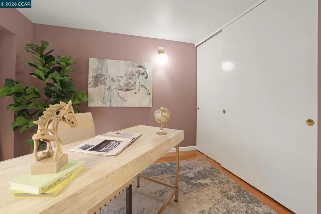 322 322 Hanover Ave 107, Oakland, California 94606 home-pic-16