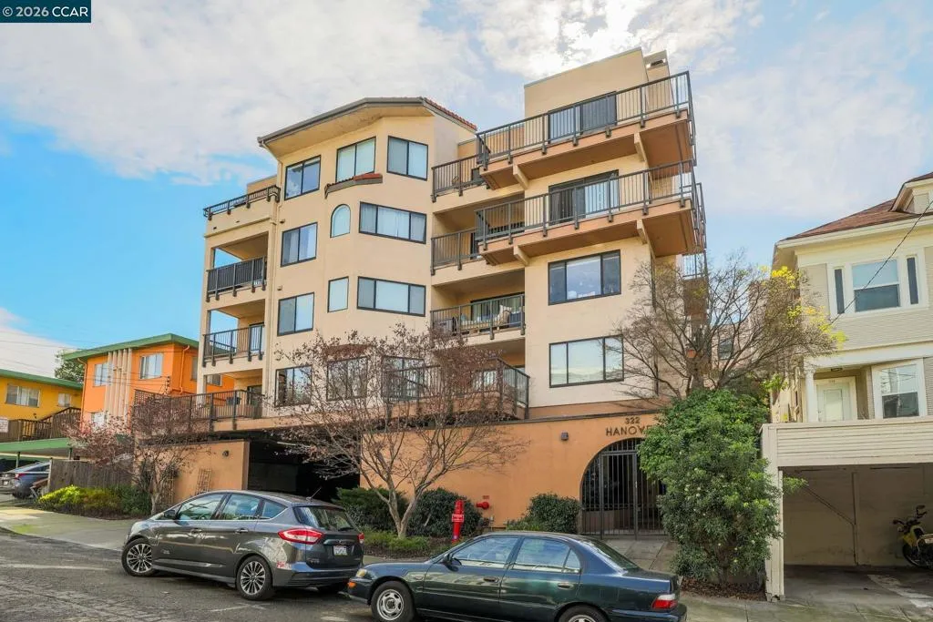 322 322 Hanover Ave 107, Oakland, California 94606 home-pic-22