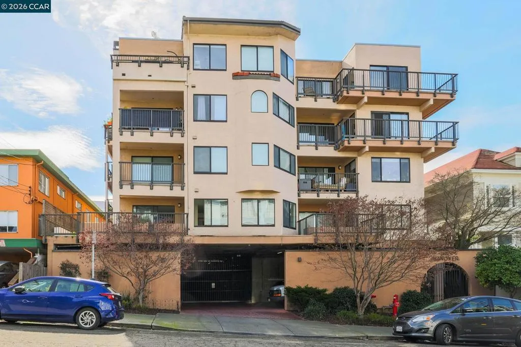 322 322 Hanover Ave 107, Oakland, California 94606 home-pic-21