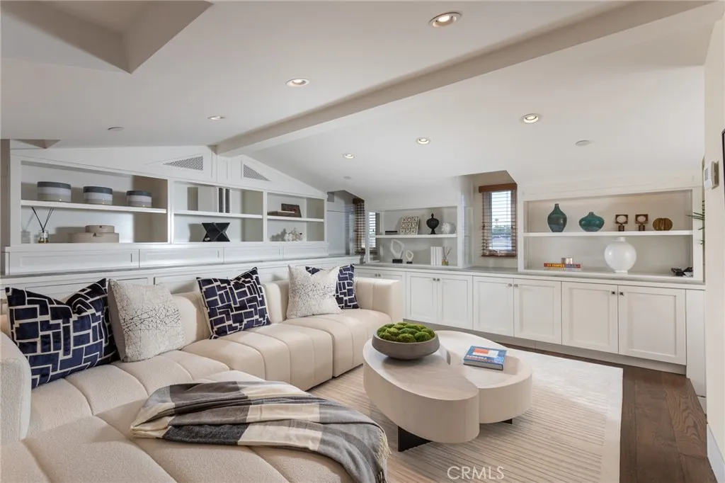 308 Grand Canal, Newport Beach, California 92662 home-pic-24