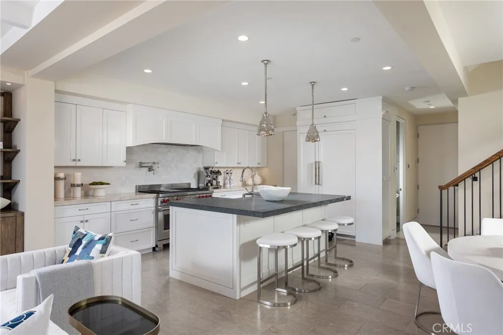 308 Grand Canal, Newport Beach, California 92662 home-pic-10