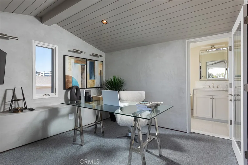308 Grand Canal, Newport Beach, California 92662 home-pic-23