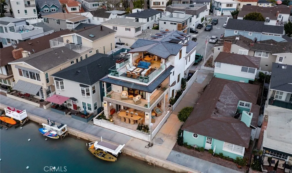 308 Grand Canal, Newport Beach, California 92662 home-pic-31