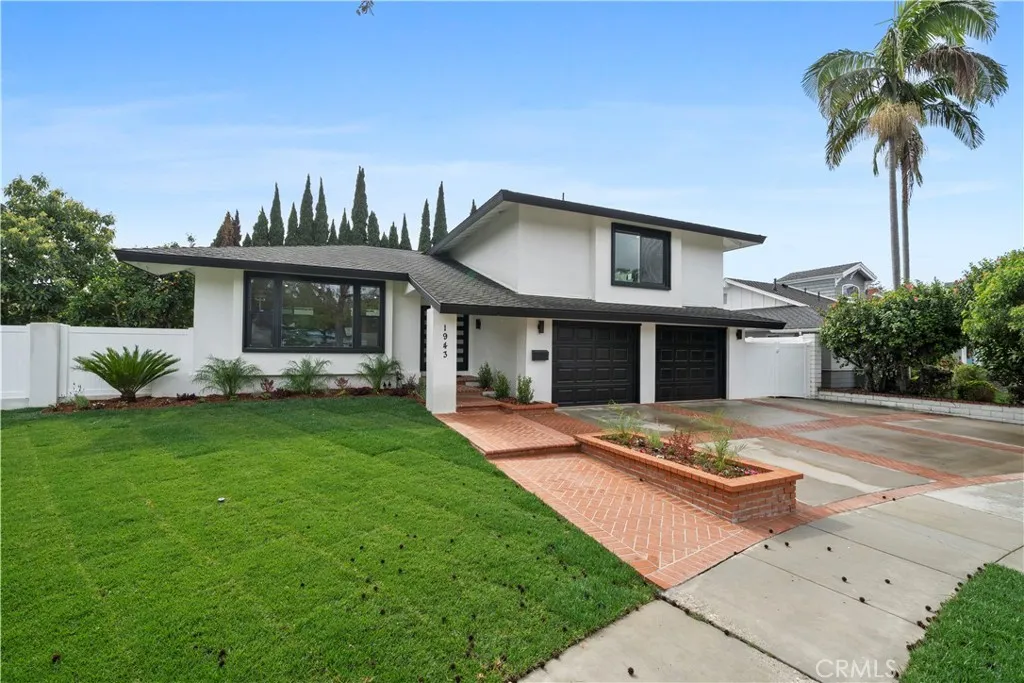 1943 Pelican Place, Costa Mesa, California 92626 home-pic-3