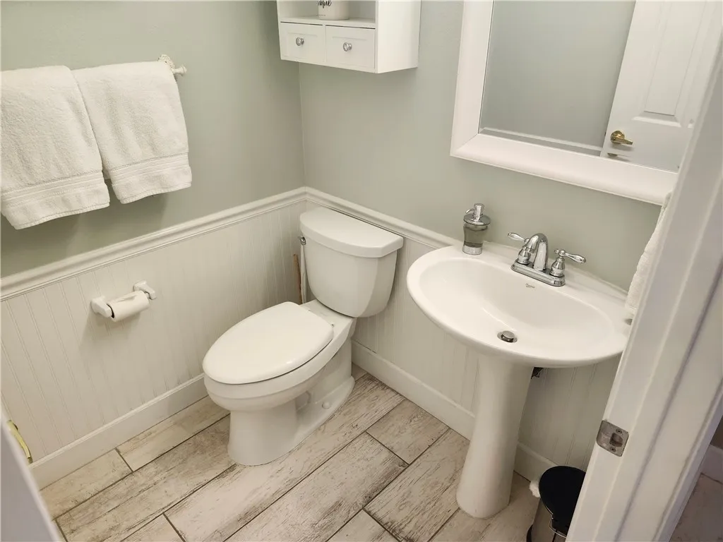 82527 Grant Drive, Indio, California 92201 home-pic-11