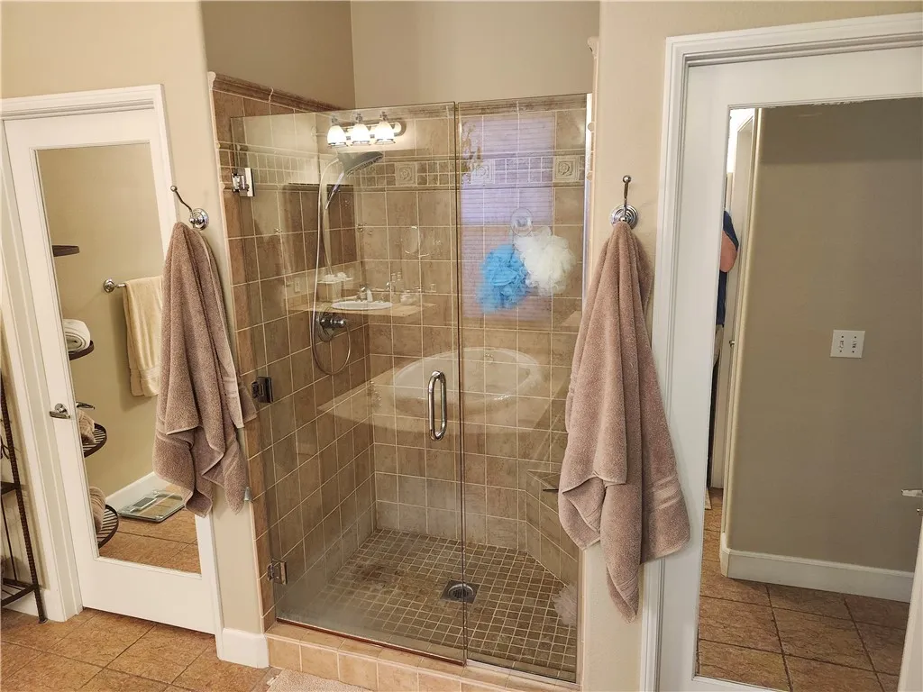 82527 Grant Drive, Indio, California 92201 home-pic-8