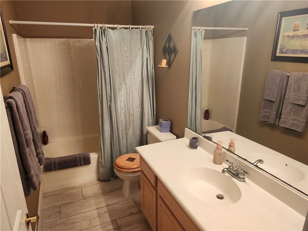 82527 Grant Drive, Indio, California 92201 home-pic-10