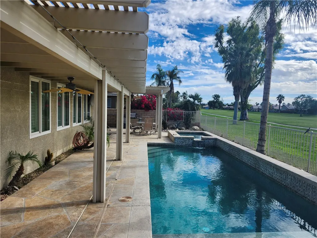 82527 Grant Drive, Indio, California 92201 home-pic-14