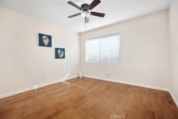 Upstairs Bedroom #2