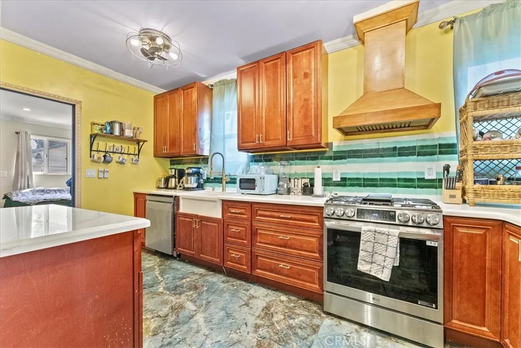 4026 Josephine, Lynwood, California 90262 home-pic-6