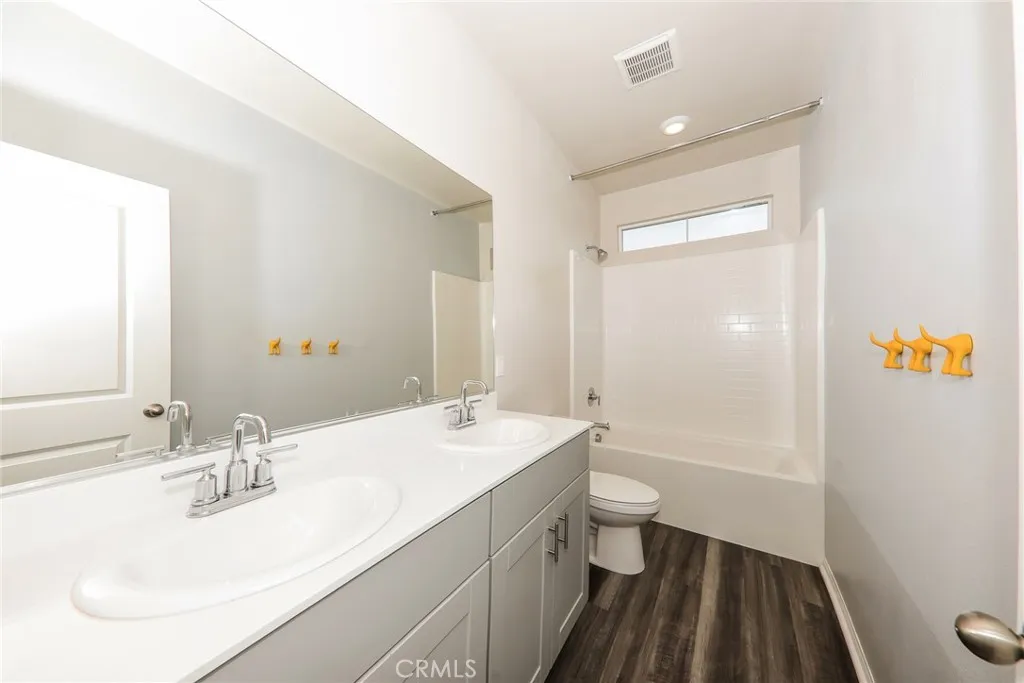 24712 Hudson, Moreno Valley, California 92551 home-pic-28