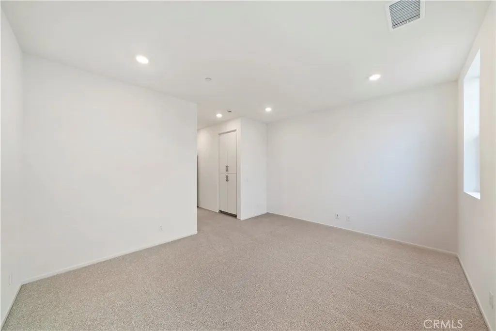 8441 Milk Thistle Lane, Chino, California 91708 home-pic-14