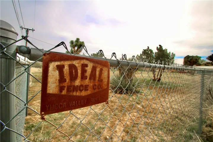 8747 Balsa Avenue, Yucca Valley, California 92284
