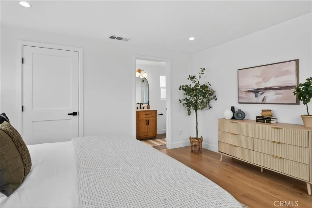 1167 Magnolia Avenue, Manhattan Beach, California 90266 home-pic-34