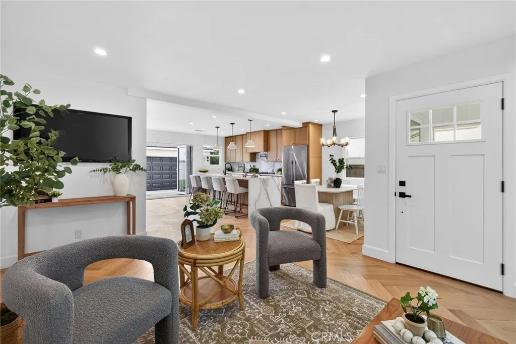 1167 Magnolia Avenue, Manhattan Beach, California 90266 home-pic-7