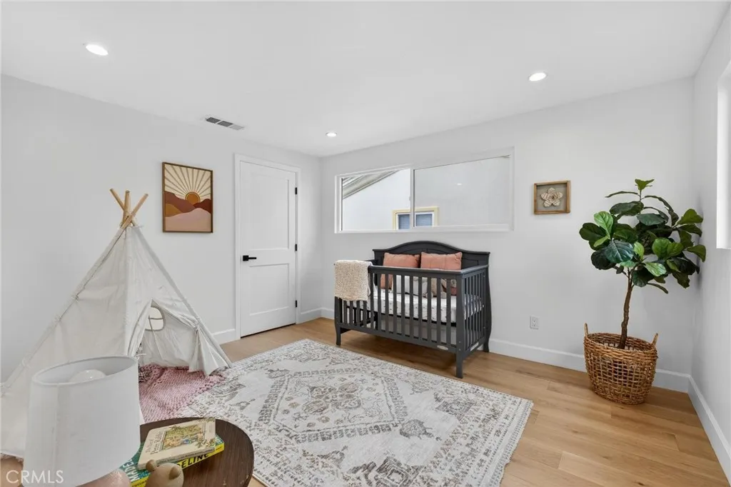 1167 Magnolia Avenue, Manhattan Beach, California 90266 home-pic-27