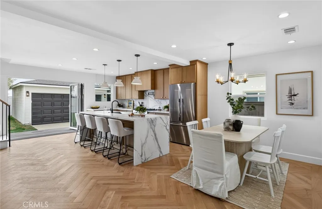 1167 Magnolia Avenue, Manhattan Beach, California 90266 home-pic-8