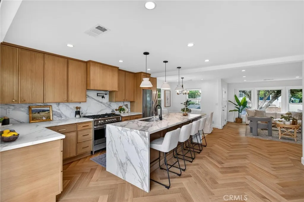 1167 Magnolia Avenue, Manhattan Beach, California 90266 home-pic-16