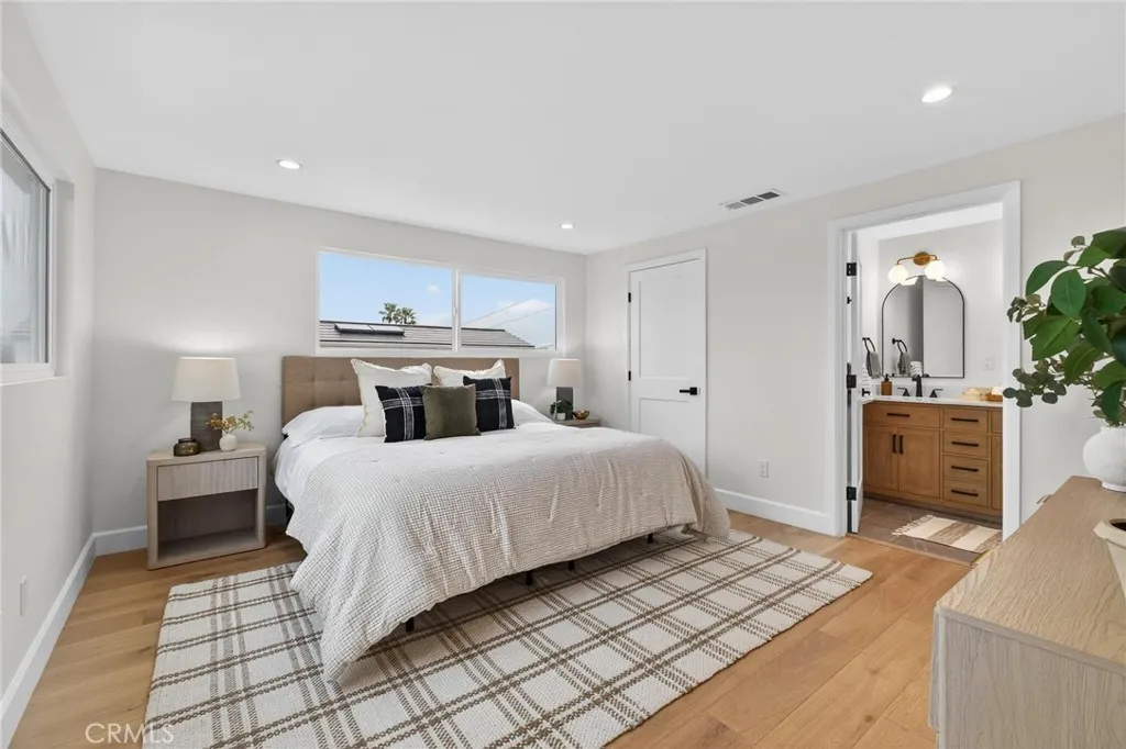 1167 Magnolia Avenue, Manhattan Beach, California 90266 home-pic-30