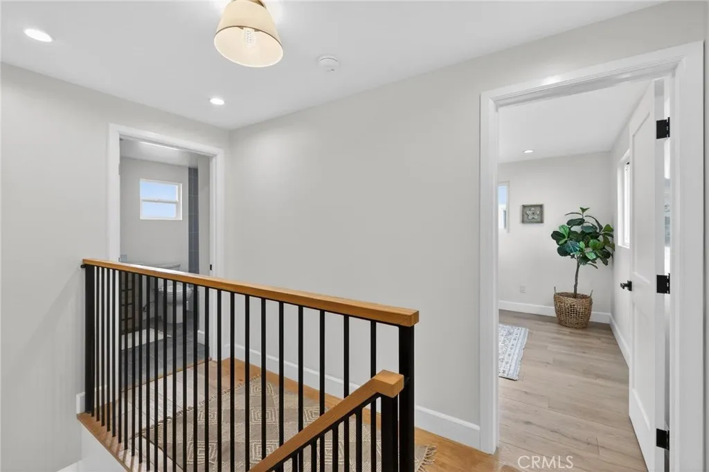 1167 Magnolia Avenue, Manhattan Beach, California 90266 home-pic-26