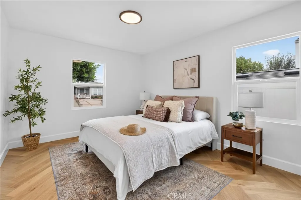 1167 Magnolia Avenue, Manhattan Beach, California 90266 home-pic-21