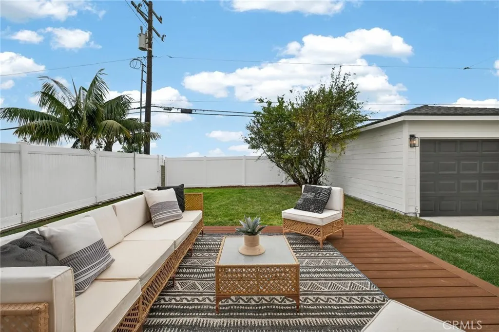1167 Magnolia Avenue, Manhattan Beach, California 90266 home-pic-44
