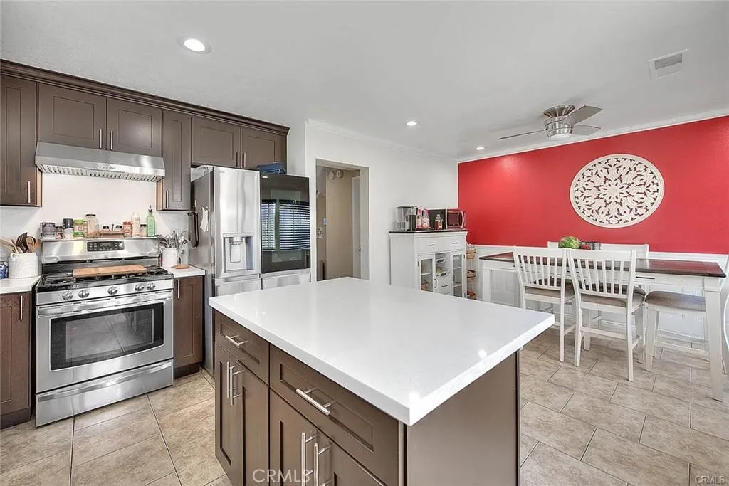 12541 Pinehurst, El Monte, California 91732 home-pic-16