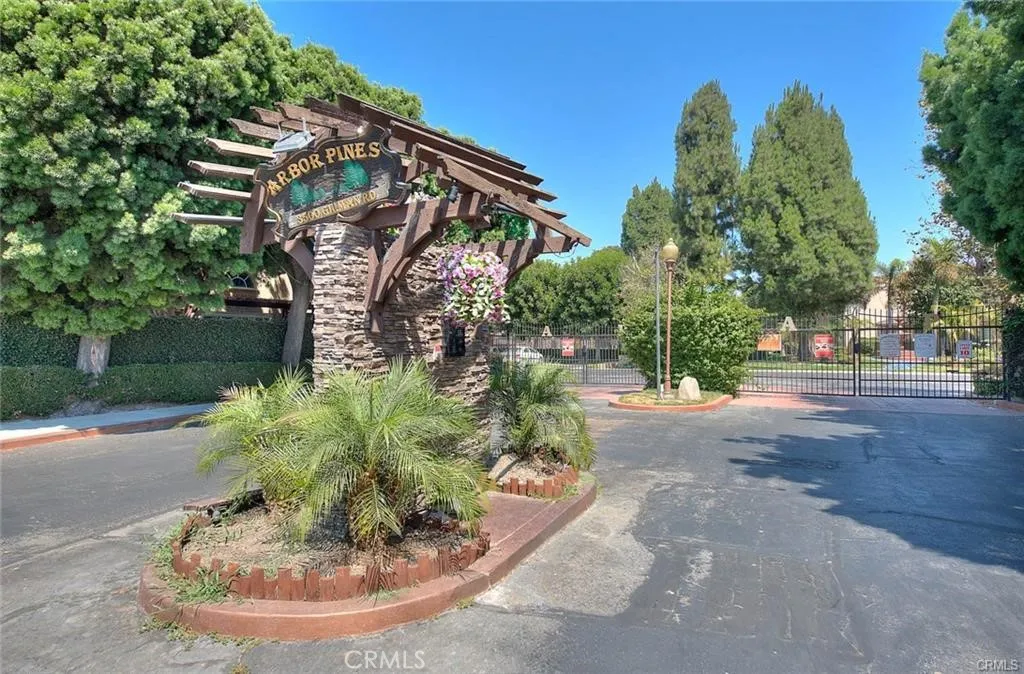 12541 Pinehurst, El Monte, California 91732 home-pic-68