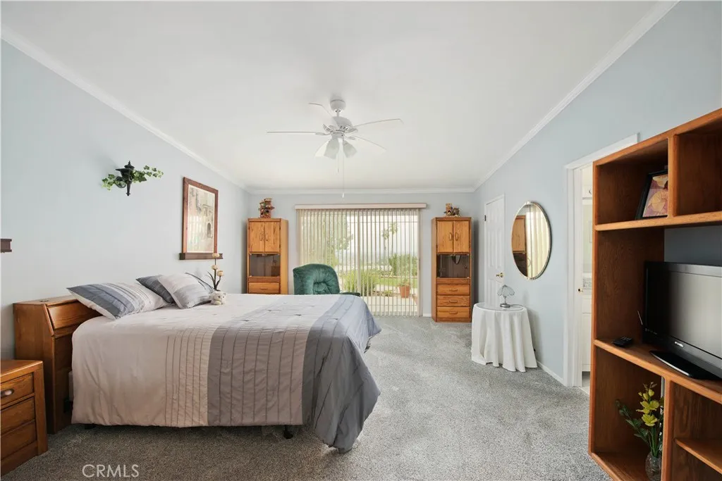 6652 Daryn, West Hills, California 91307 home-pic-16
