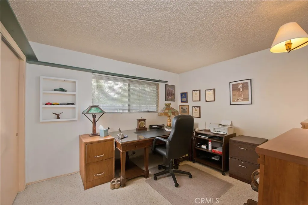 6652 Daryn, West Hills, California 91307 home-pic-24