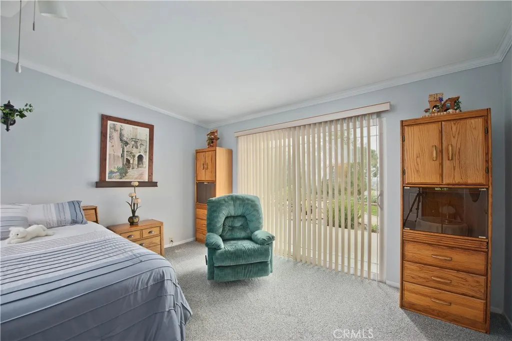 6652 Daryn, West Hills, California 91307 home-pic-17