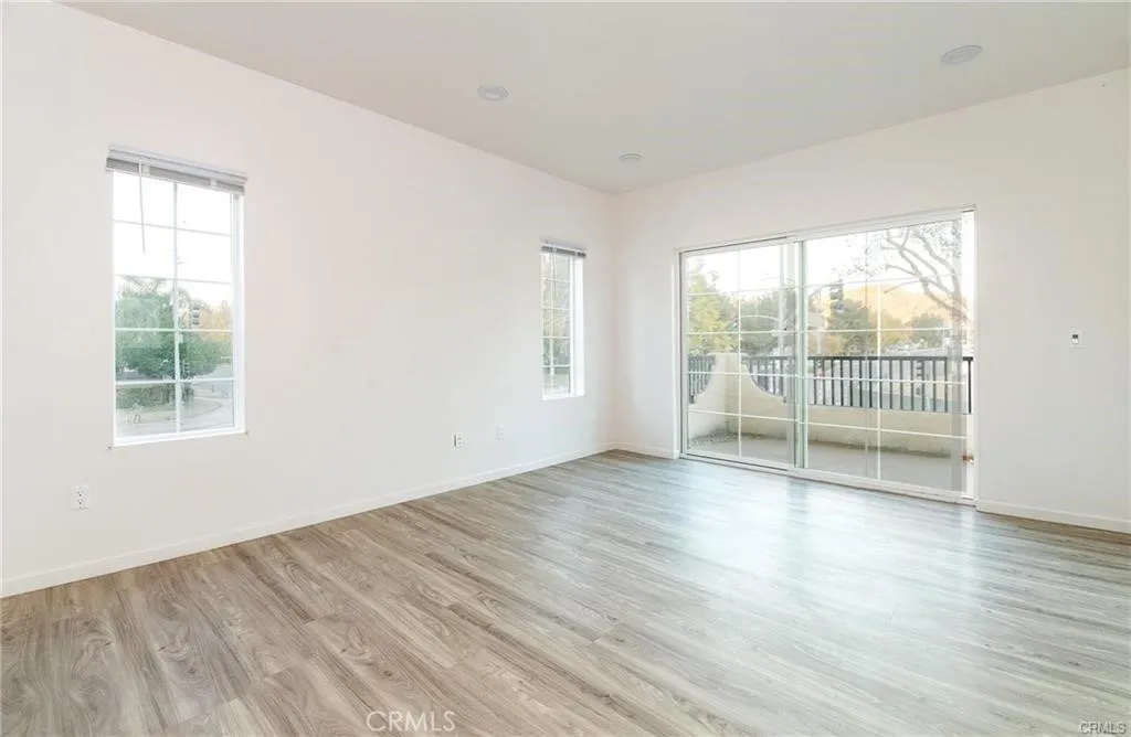 5510 E Los Angeles Avenue 3, Simi Valley, California 93063 home-pic-15