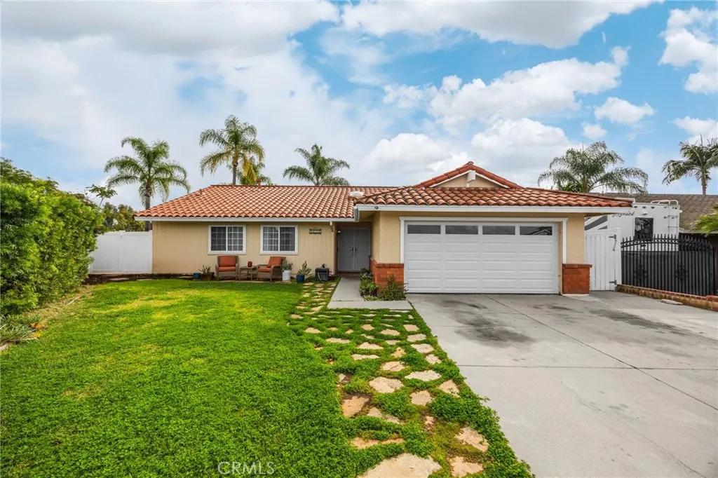 1020 Joyce Drive, Brea, California 92821 home-pic-2