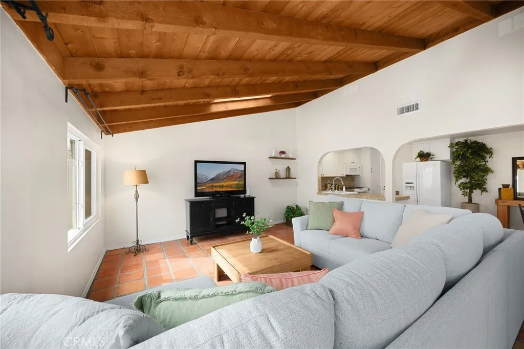 1020 Joyce Drive, Brea, California 92821 home-pic-7