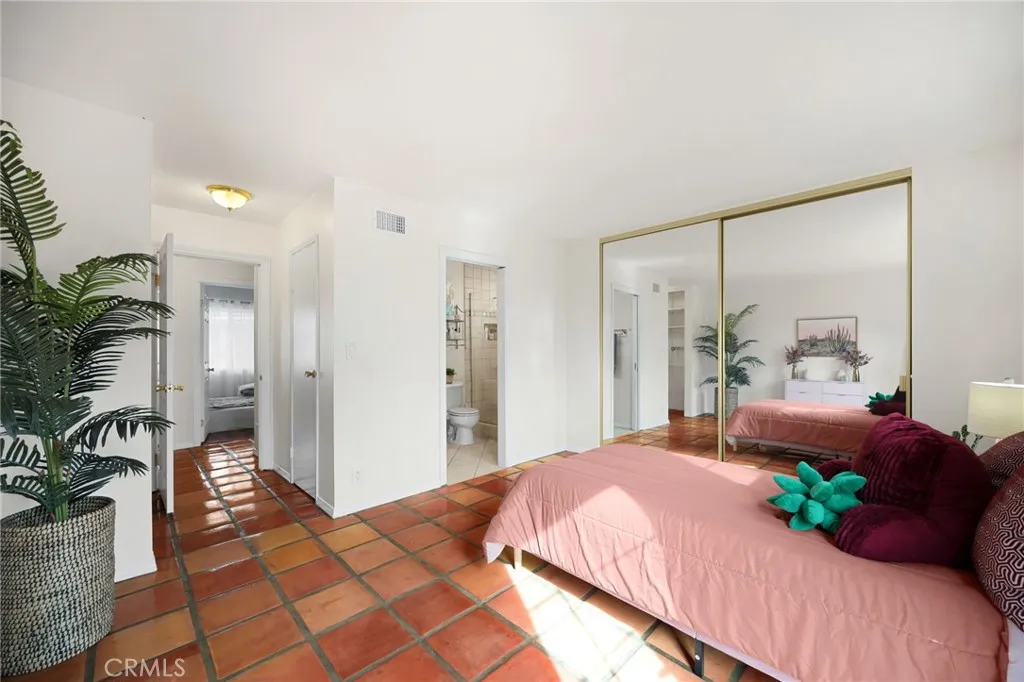 1020 Joyce Drive, Brea, California 92821 home-pic-11