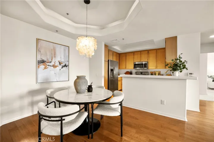 12060 Hoffman Street 103, Studio City, California 91604
