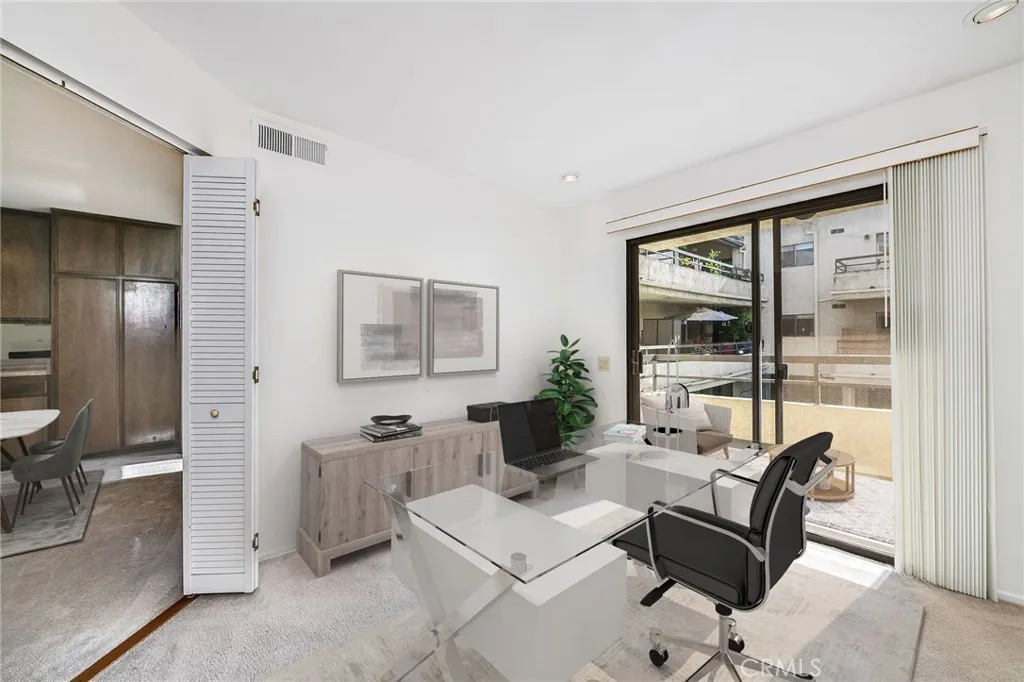 225 N Rose Street 307, Burbank, California 91505 home-pic-15
