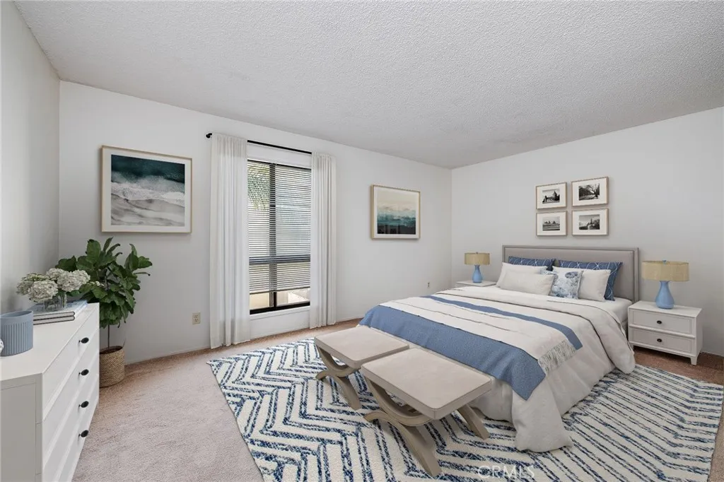 225 N Rose Street 307, Burbank, California 91505 home-pic-2