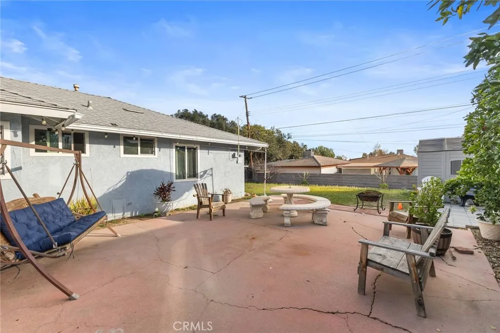 1189 Mesa Verde, San Bernardino, California 92404 home-pic-30