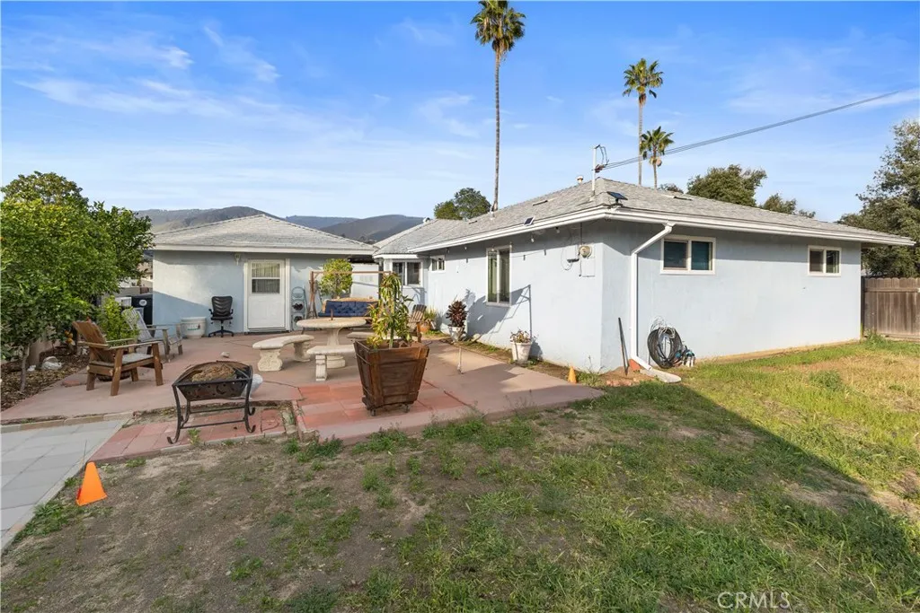 1189 Mesa Verde, San Bernardino, California 92404 home-pic-38
