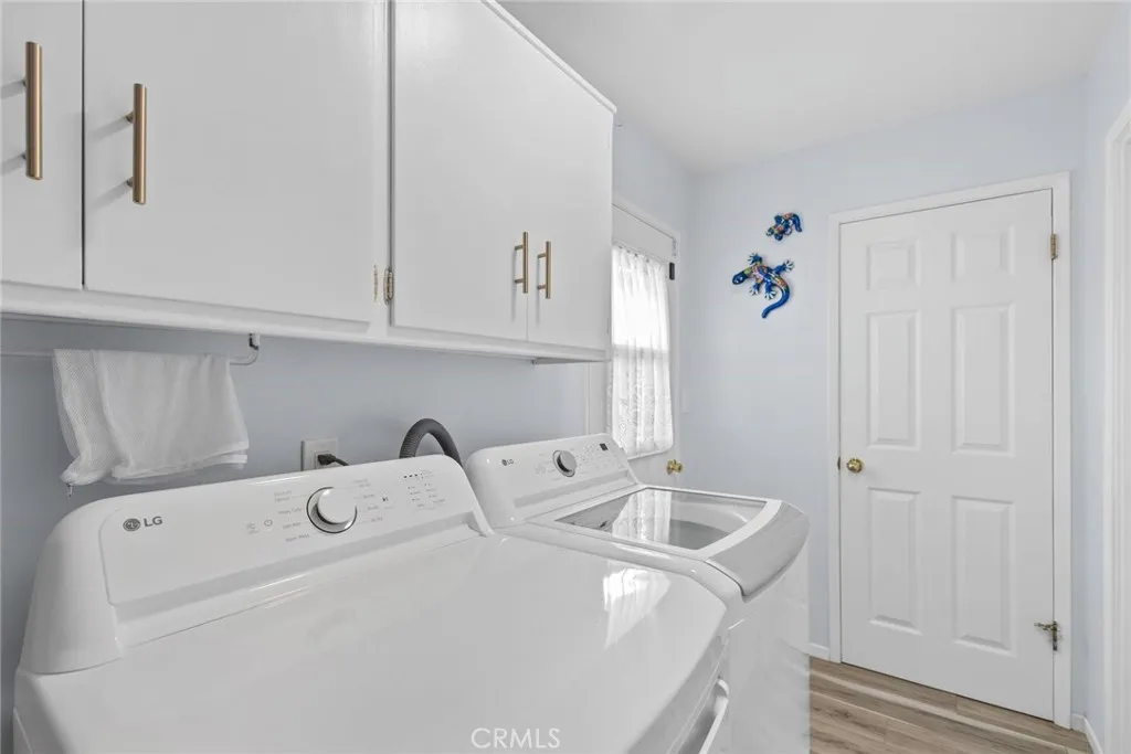 1189 Mesa Verde, San Bernardino, California 92404 home-pic-28