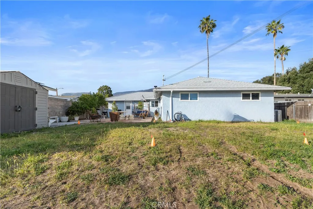 1189 Mesa Verde, San Bernardino, California 92404 home-pic-35