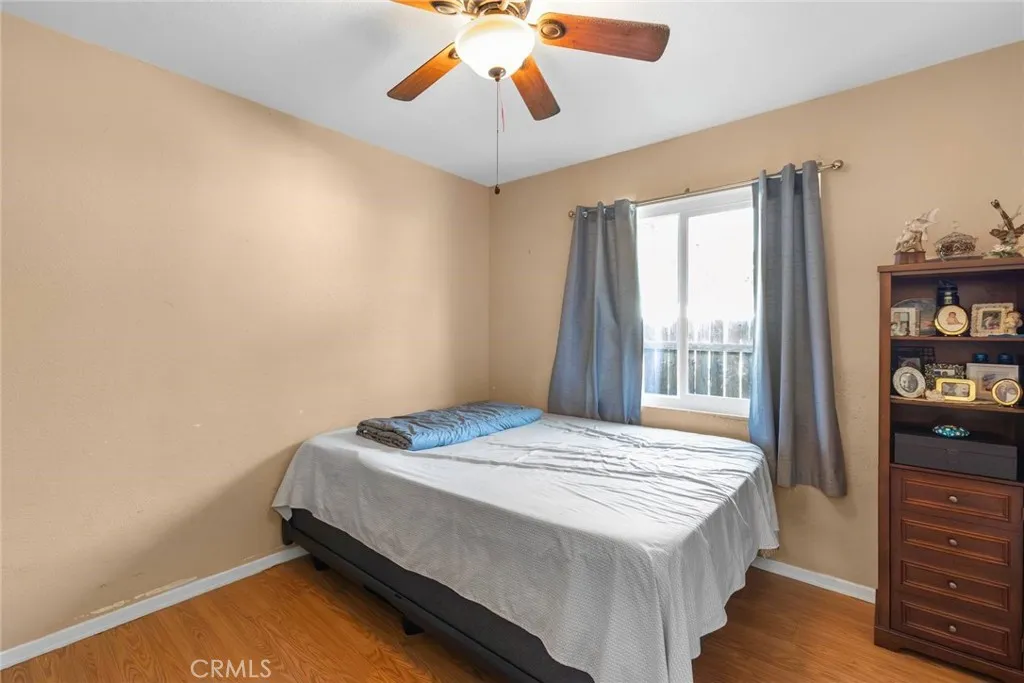 1189 Mesa Verde, San Bernardino, California 92404 home-pic-25