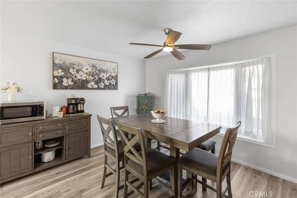 1189 Mesa Verde, San Bernardino, California 92404 home-pic-19