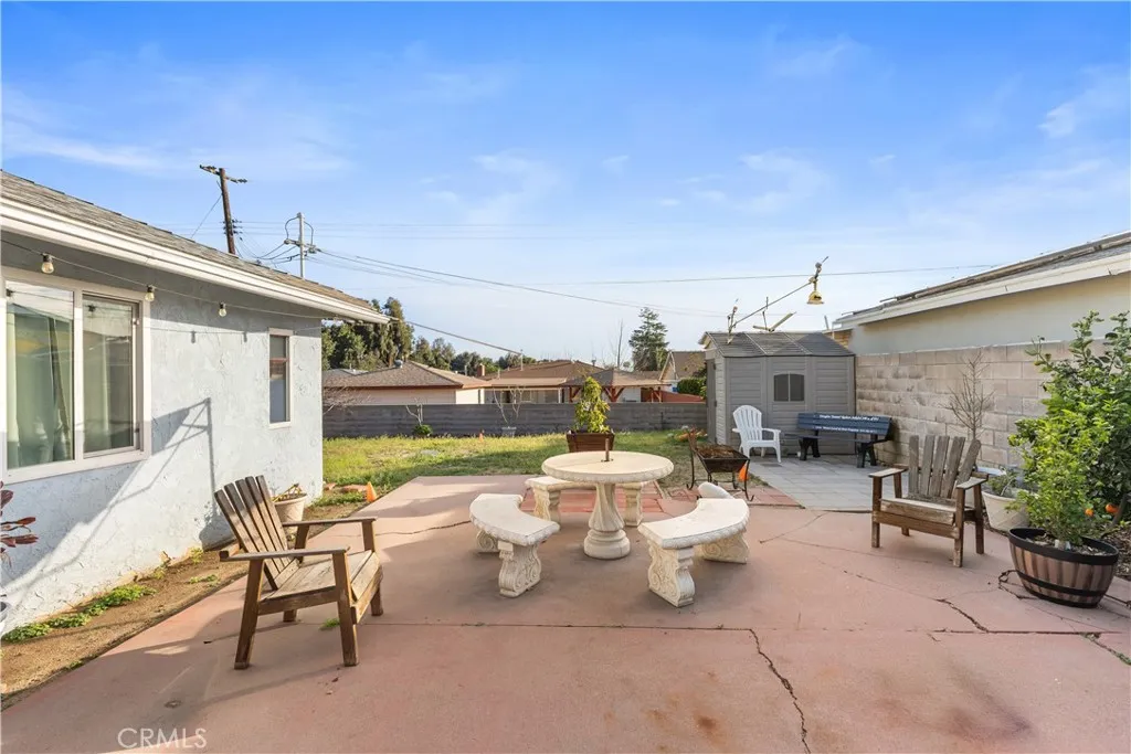 1189 Mesa Verde, San Bernardino, California 92404 home-pic-33