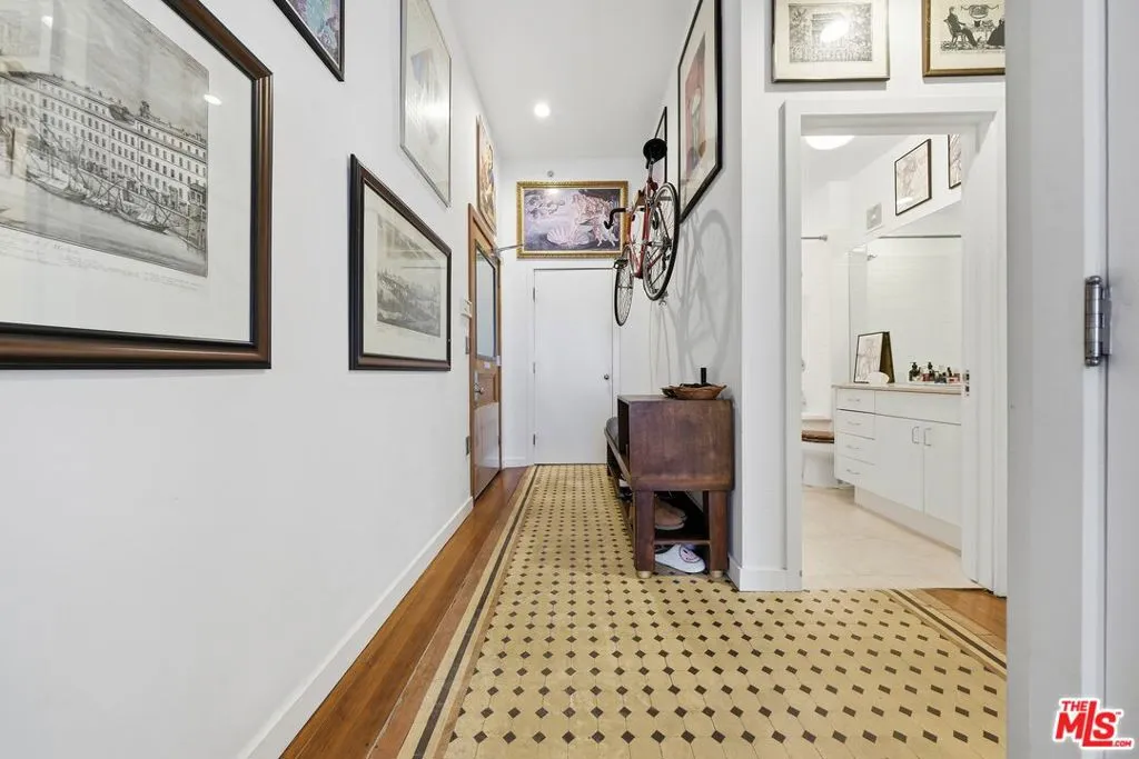257 S Spring Street 2m, Los Angeles, California 90012 home-pic-19